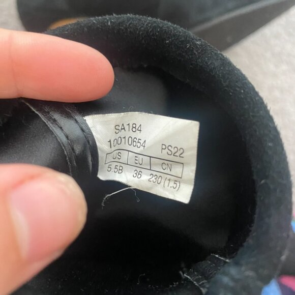 Stuart Weitzman STUART 75 STRETCH BOOTIES in Black Suede size: 5.5 - Picture 5 of 11